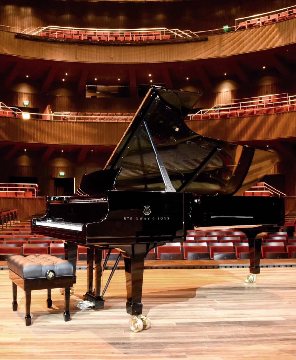 STEINWAY GRAND PIANO Vivimos un momento de profunda alegría! Hoy, el Teatro del Bicentenario de San Juan estrena su piano Steinway.