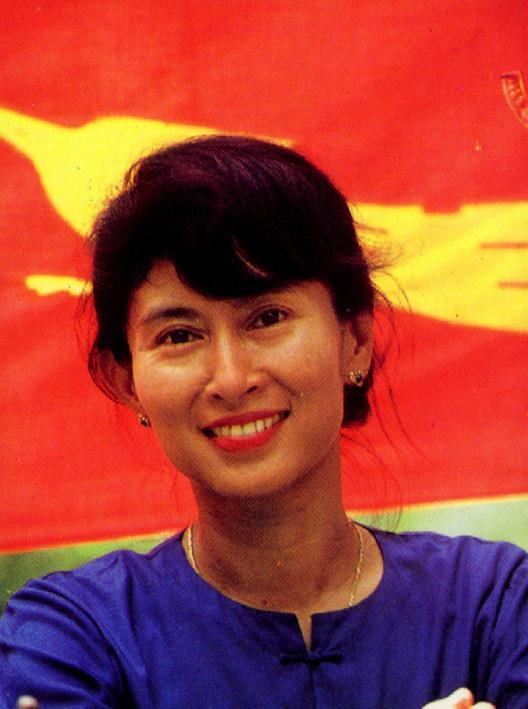Daw Aung San Suu Kyi Patriota birmana y activista pro derecho humana, nacio en Rangun, premio Nobel de la Paz 1991.