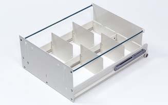 almacenar por separado en el mismo compartimento mediante los separadores pequeños.