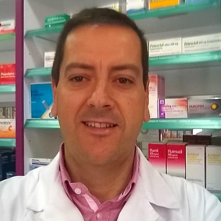 Diego Pablo Sánchez - Vocal Licenciado en Farmacia /Universidad de Granada 1995. Doctor en Salud Pública por la Universidad de Murcia 2015.