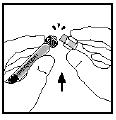 9 Retire la cubierta protectora de goma de la punta de la jeringa rompiendo el capuchón blanco por la perforación.