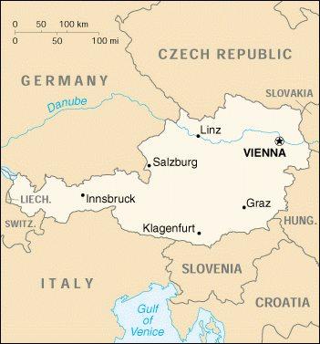 Desde el ingreso de Austria a la Unión Europea en 1995, la moneda oficial es el Euro (EUR), 1 Euro equivale a 1.30136 US$ en fecha del 08.02.2007 1. La tasa de crecimiento del PBI fue de 0.