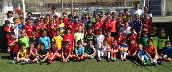 La Escuela de Fútbol alcanza los 660 alumnos La Escuela de Fútbol de Fundación Osasuna afronta, en la temporada 2014-2015, su decimocuarta edición con el principal fin de extender la práctica