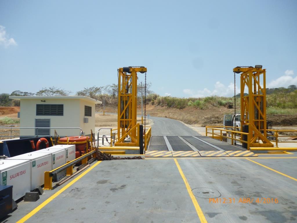 Calle de acceso a ferry fase II (pintura y tramo extra) Concluido 352483 30/mar/2016 B/. 11,715.52 B/. 11,715.52 30/mar/2016 02/may/2016 Derivados del Petróleo S.A.