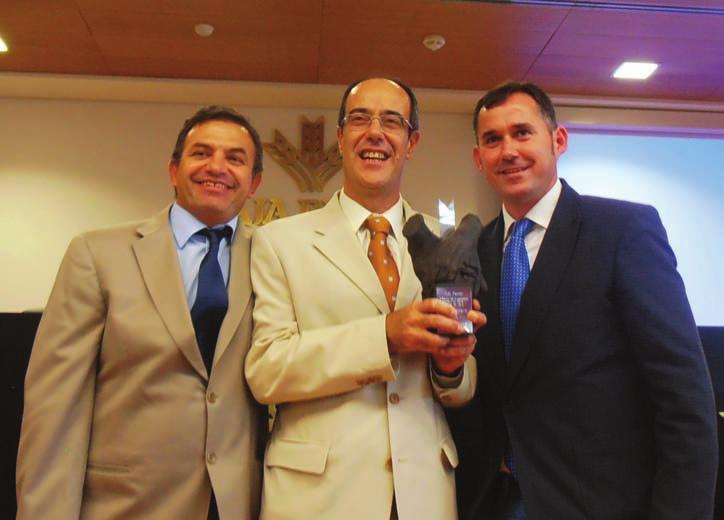 Este trabajo ha sido ganador del segundo premio del II Premio de Investigación Científica en Olivar y Aceite de Oliva. Fundación Caja Rural de Jaén. 2014).