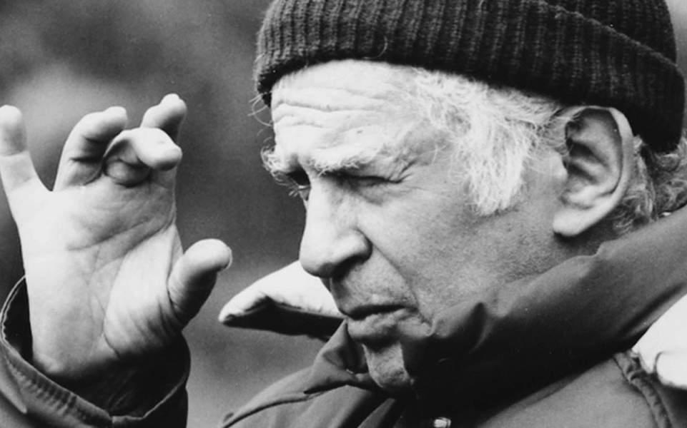 Norman Mailer Hay una ley de vida cruel y exacta, que afirma que uno