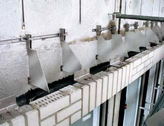 un montaje rápido y sencillo de anclajes de consola para muros fábrica.
