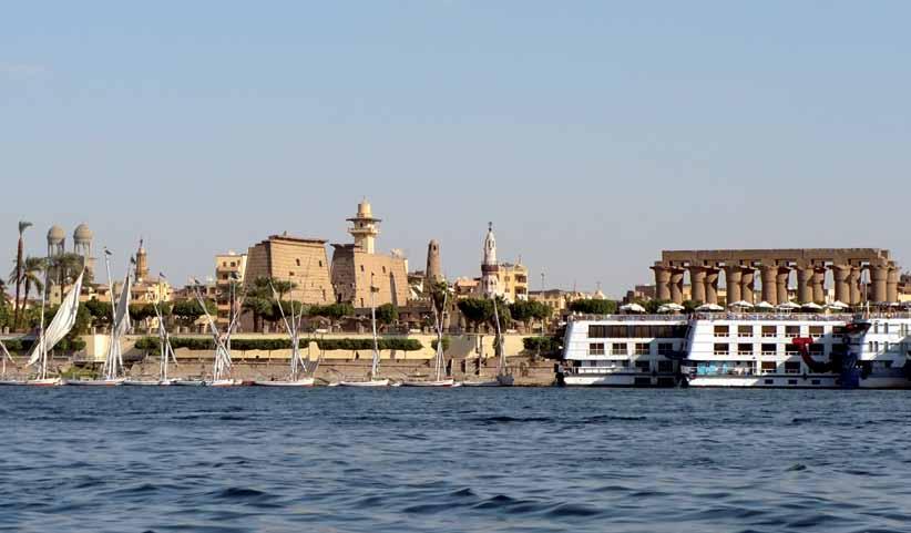 3 Luxor Edfu Kom Ombo Aswan El Cairo EGIPTO con crucero 3 días en el Nilo Desde 66$ 7 Días LUXOR Fechas de Salida y Precios por Persona Salida: Lunes y Miércoles Incluye: 0 Almuerzo en El Cairo +