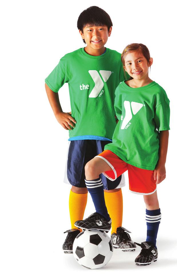 Fútbol de otoño (Edad: 3-4 Mini Kickers; 5-14) Nuestro programa Fútbol de Otoño, con una de las ligas más grandes de la Península, ayuda a los niños a desarrollar, mente, cuerpo y espíritu.