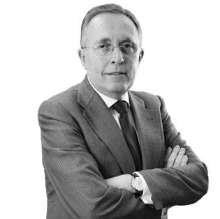 ADOLFO MENÉNDEZ Nacido en 1958. Licenciado en Derecho por la Universidad Autónoma de Madrid y abogado del Estado en excedencia.