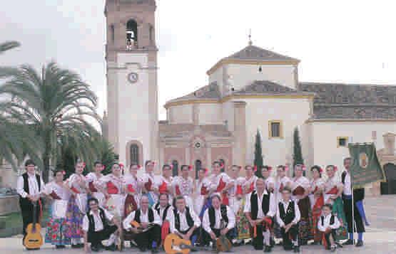 Coros y Danzas Virgen de Las Huertas,de Lorca (Murcia) El Grupo de Coros y Danzas Virgen de Las Huertas, de Lorca, surgió en los años 70.