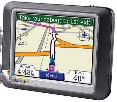 GARMIN NUVI 260 Alta sensibilidad del receptor GPS para mejorar el rendimiento y recepción. 3.5-pulgadas de pantalla en color, 320 x 240 píxeles. Precio: $330.