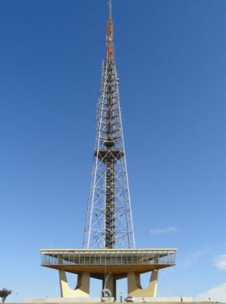 Torre de TV Proyecto de Lúcio Costa, con 224 metros de alto.