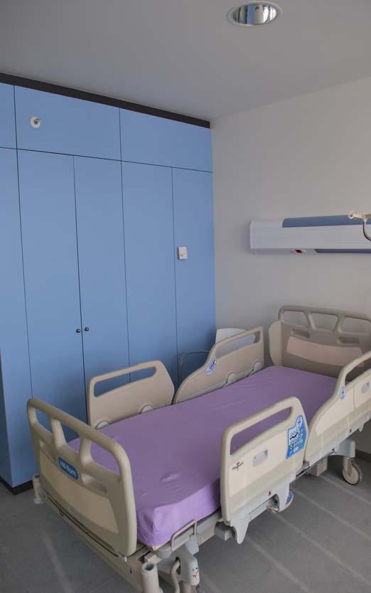 Nuevo Hospital Álvarez Buylla Hospitalización: Total: 120 habitaciones y 198 camas (140 camas con un uso de entre 40% y 50%