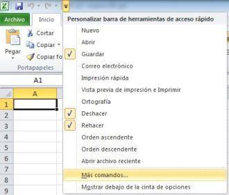 Trabajar en la ventana de Excel La barra de herramientas de Acceso Rápido y la Cinta de Opciones En Microsoft Excel 2010 existe una sola barra de herramientas denominada barra de herramientas de