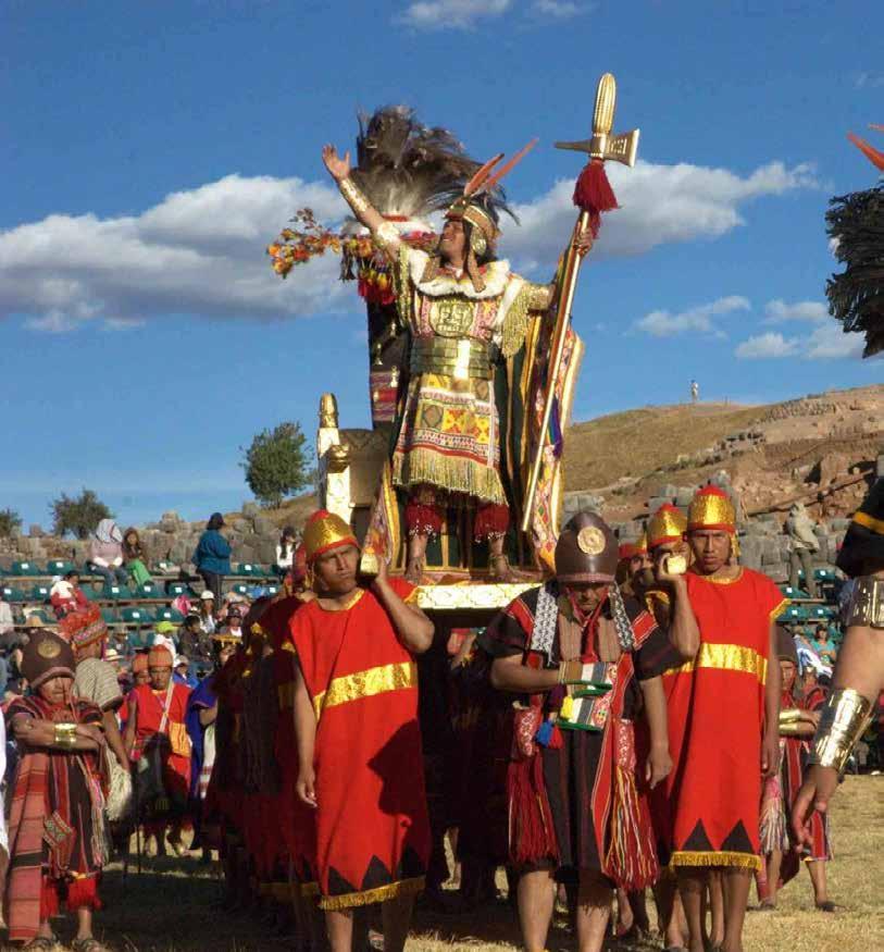 Día 06 24 de Junio Inti Raymi Tribuna Naranja (D/BL/-) Desayuno incluido en el alojamiento Traslado del hotel hacia la fortaleza de Sacsayhuaman, donde se realizará la ceremonia del Inti Raymi.