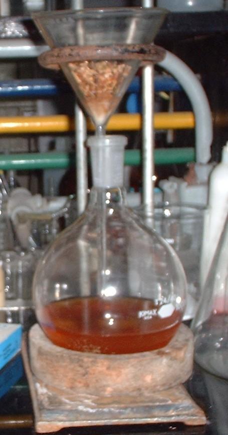 2 Parte de Productos Naturales En el esquema 1 se muestra la metodología general que se le práctico a la muestra botánica, misma que permitió obtener los metabolitos derivados del ácido coumárico.