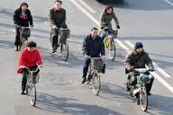 Acciones de mitigación Promover cambios en la conducta de los consumidores Privilegiar el caminar o andar en bicicleta Cambio de prácticas de manejo: desaceleraciones y aceleraciones suaves,