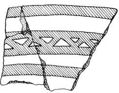 Formas: Los tiestos probablemente pertenencen a cajetes de paredes levemente divergentes, borde directo redondeado (D. 17 cms.