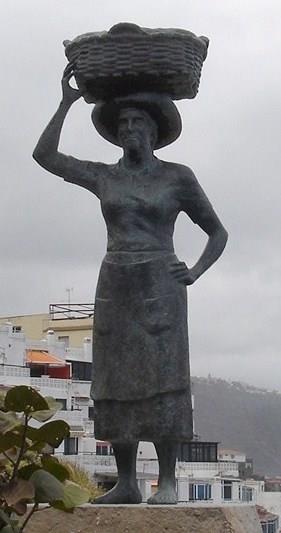 Homenaje a la mujer pesquera en Canarias Sardinera