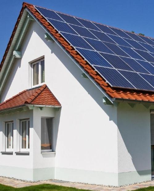 ECOMESH necesita un 40% menos de superficie para generar la misma energía que utilizando colectores térmicos y paneles fotovoltaicos convencionales.