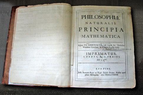 De la Cosmología Geométrica a la Cosmología Física: Isaac Newton Isaac