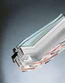 cristal: 1,1 (W/m 2 K) Cristal templado de baja emisividad Cristal Seguridad de 24 mm (4, 14, 3+3) Cámara interior con gas Argón Máxima seguridad contra el impacto Características cristal: 1,1 (W/m 2