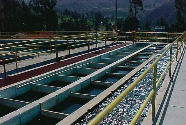 3. Abastecimiento de agua potable Las empresas prestadoras, en general, tienen diversas fuentes de agua, así como instalaciones que responden a la necesidad de cobertura del servicio de agua potable