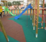 Nº 308 DOSSIER CAUCHO Y LOSETAS. Parques infantiles y mobiliario urbano.