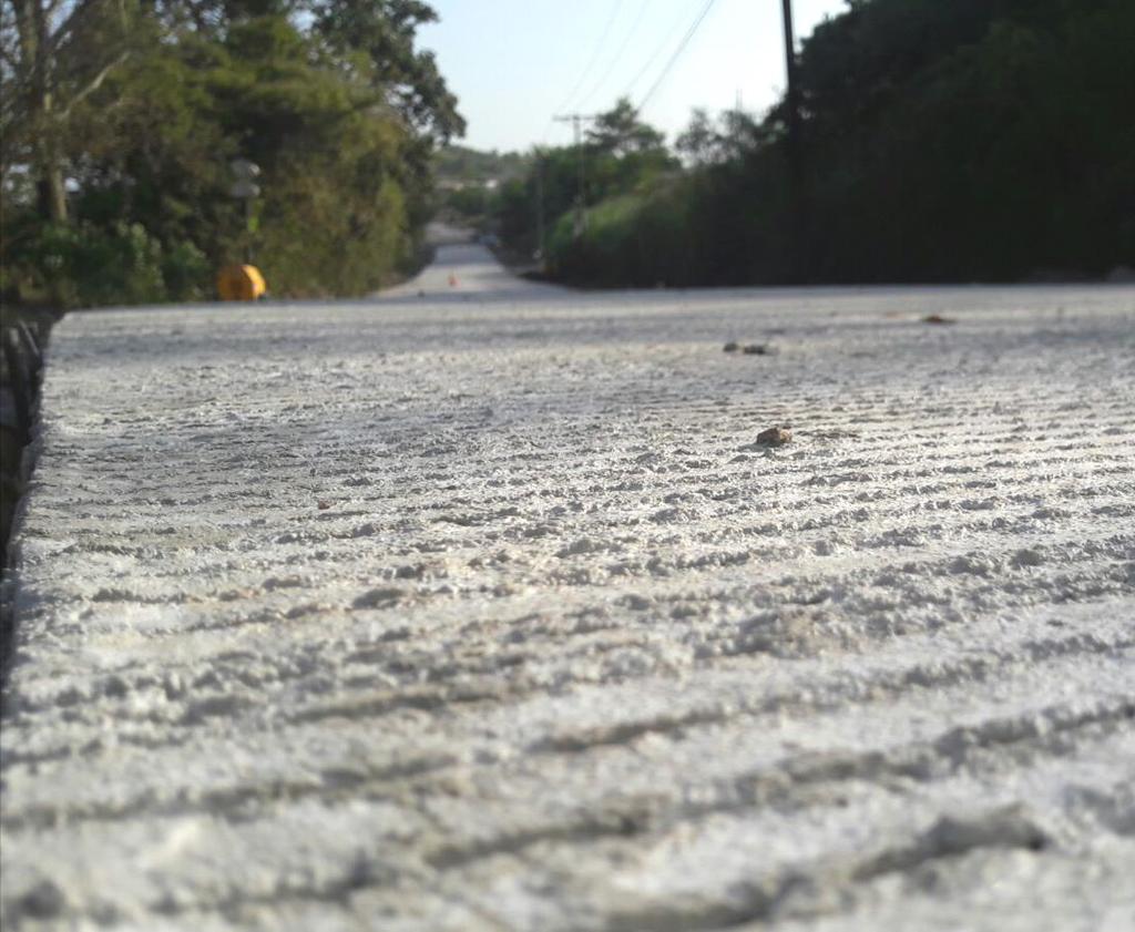 Resto de CLH Resumen Nicaragua Nuestros volúmenes de cemento incrementaron contra el año pasado a pesar de las condiciones climáticas en 3T17 Estimamos que la construcción de vías y hospitales,