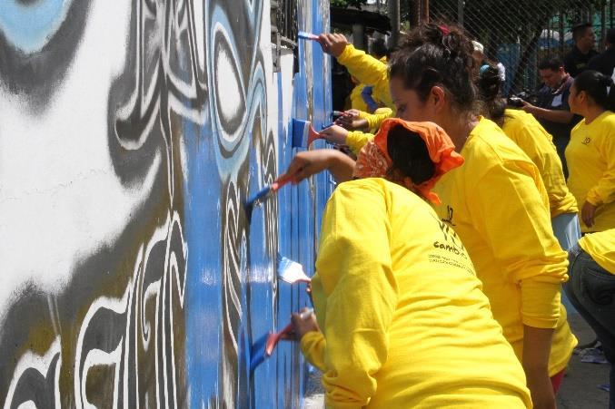 Rehabilitación y Dinamización de Espacios Públicos 119,500 M 2 de grafitis pandilleriles borrados en 676