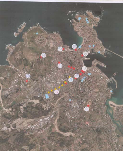 Y con puntos rojos los que tienen algún problema: Muchas obras en Eirís Poca seguridad y humo en la refinería Zonas apartadas de la civilización Zona Problemática en Calle Barcelona Calles con falta