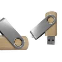 50 USB con forma de llave