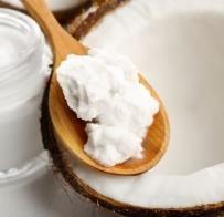 Crema de coco La crema de coco se obtiene mediante la pulverización y homogeneización de la carne húmeda del coco por medios físicos.