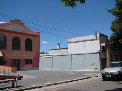 ANEXO 2: FOTOS DE LOS MUROS SELECCIONADOS Mural 1 (en adelante M1): Muro