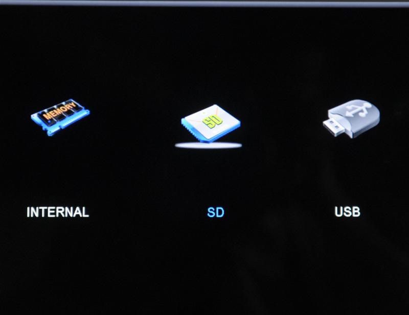 interna, tarjeta SD y dispositivo USB (Figura 5).
