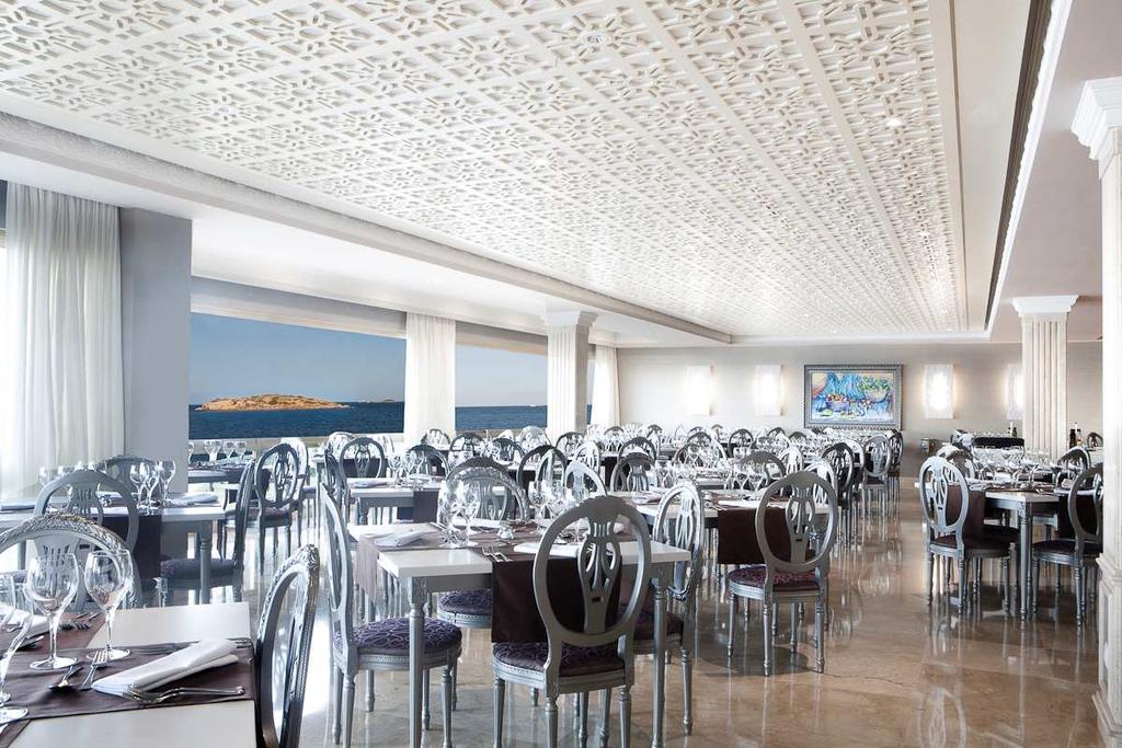 Restauración/ Bares Restaurante panorámico con vista al mar y con capacidad para 250