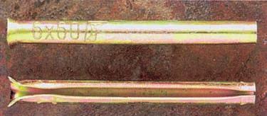 Anclaje de zamak, para cargas medias-altas en materiales macizos o huecos Cápsula MEDIDA Ø LONGITUD mm.