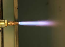 predice la cantidad de calor producido durante la combustión. Chemtane 2 no aporta demasiado en el valor de la entalpía termodinámica del combustible.