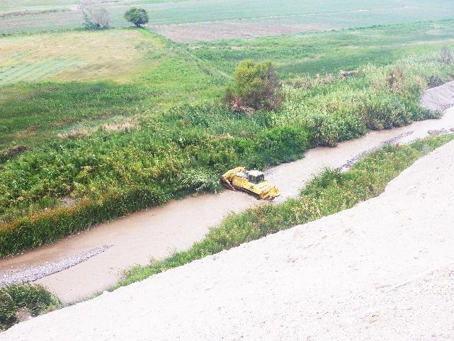Protección del sector que se encuentra afectado a orillas del cauce del rio Locumba, debido a las precipitaciones en la parte alta de la Cuenca de Locumba que generan incremento en el caudal del río