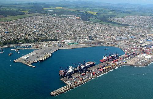 ) Puerto de Valparaíso Carga contenedorizada : 84% Carga fraccionada : 16% 9,3