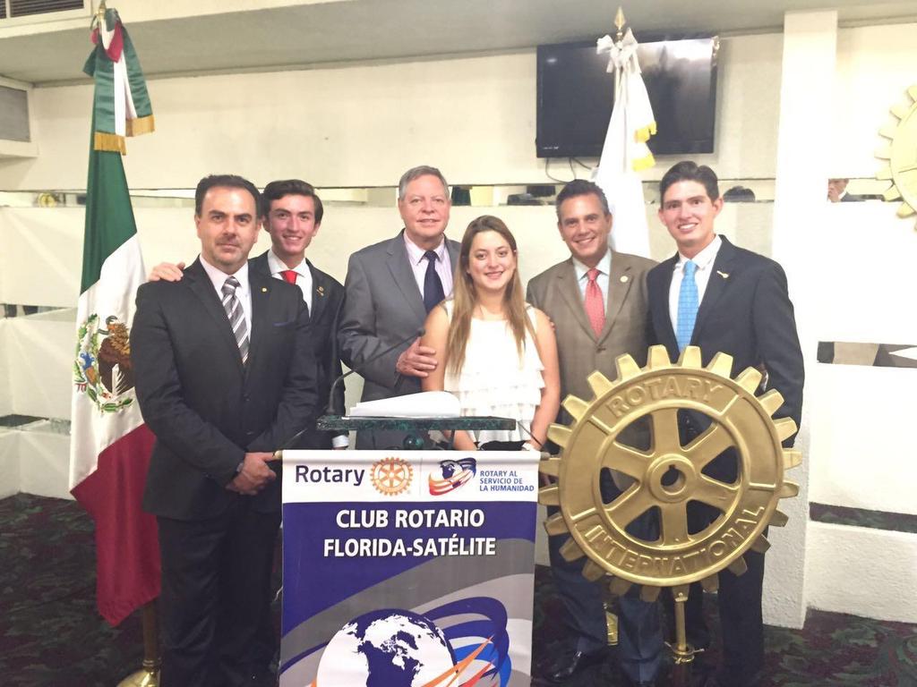 CRONICA EN IMAGEN Presidentes del Club Rotario Ciudad Satélite, La Florida y Las Torres