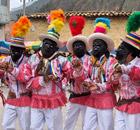 Procesión central de la fiesta. Baile de negri DIRCETUR Huancavelica (067) 45-2938 dircetur_hvca@hotmail.