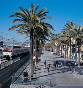 Se debería considerar el hecho de soterrar la línia férrea de la primera línea de costa entre el Maresme y el norte del Barcelonès.