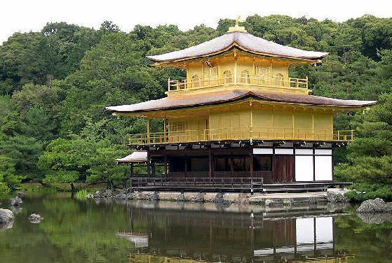 TOKYO DÍA 13: TOKYO DÍA 14: TOKYO DÍA 15: TOKYO NARITA (SALIDA) ESPAÑA PUNTOS FUERTES Alojarse una noche en un Shukubo, monasterio budista de Koyasan.