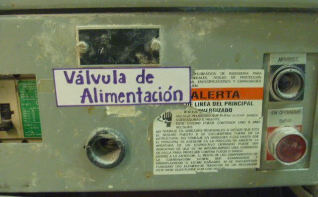 Arranque de Ventilador Presionar el botón verde identificado con una etiqueta