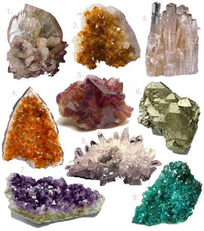 Minerales y rocas La geosfera está formada por rocas y minerales. Las rocas están formadas por minerales.