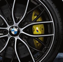 También las láminas autoadhesivas para las estriberas laterales con el anagrama M Performance dan un toque especial como Accesorio BMW M Performance. Se necesita el paquete aerodinámico BMW M.