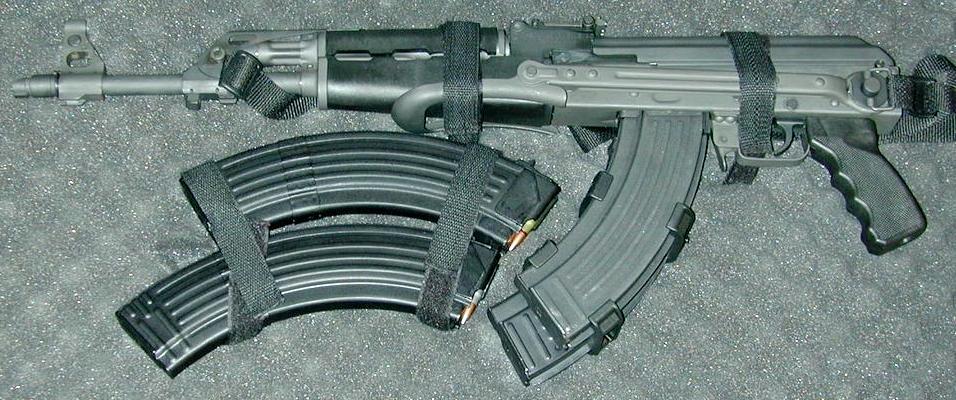 Automatica Kalashnikova Model 1947 o AK47 El AK47 es un Arma Legal en Costa Rica, Siempre y cuando sea la versión Civil, y cumpla con las siguientes Características: 1- No tener Cargadores mayores de