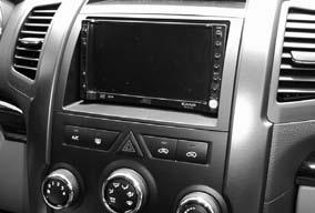 INSTALLATION INSTRUCTIONS FOR PART 95-7340B KIT FEATURES Double DIN radio ISO mount provision Painted matte black to match factory APPLICATIONS KIA Sorento 2011-2013 95-7340B WIRING & ANTENNA